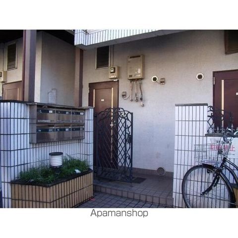 サントノーレ第8東高円寺の玄関写真