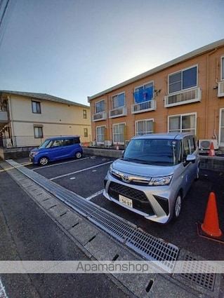 レオパレス東豊田Ⅰ[1K/22.35m2]の駐車場1