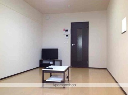 クレイノうれし荘[1K/25.17m2]の玄関