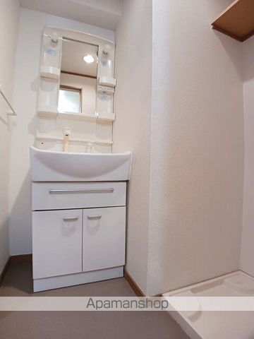 レルベ保田窪の内装写真