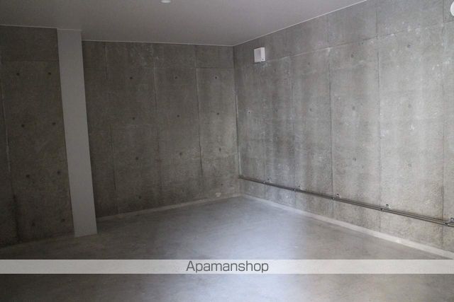ACCEPTEEのその他写真