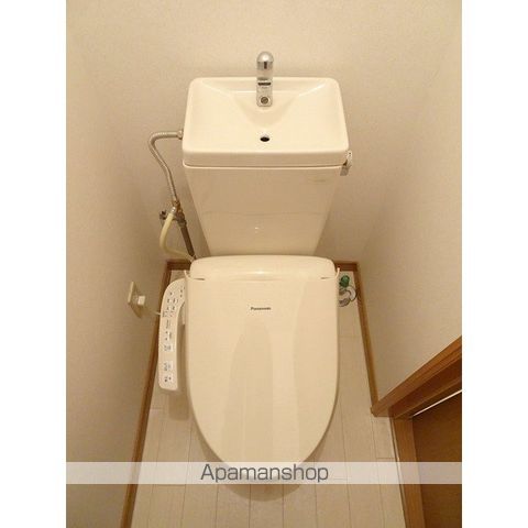 北見市 2階建 築31年の内装写真