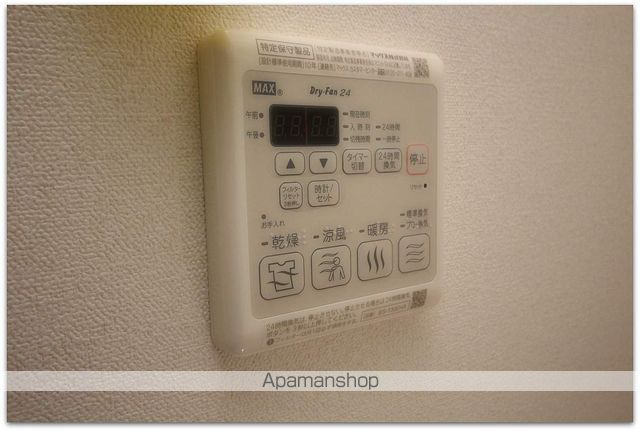 プレサンス堺筋本町センティスの内装写真