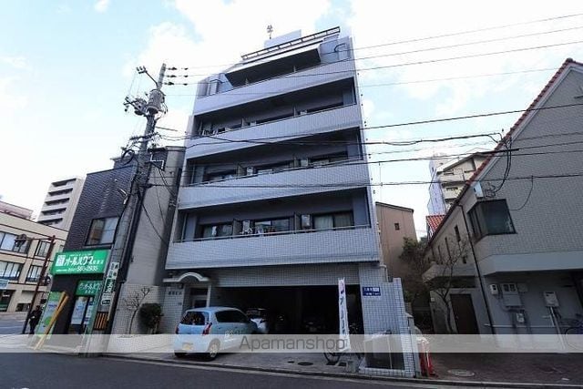 信和ビルの外観写真