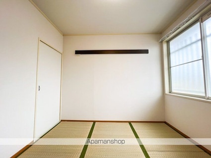 ホワイトハイツ久保田[3LDK/54.6m2]の内装3