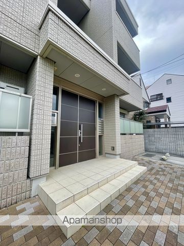 エスペランサ・北田辺の玄関写真