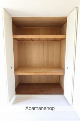 サンビレッジ高松　Ｄ棟[2LDK/60.35m2]の収納