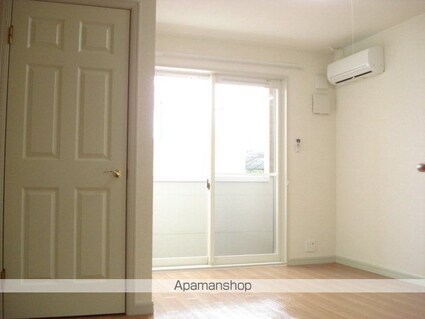 ハイツ憩[1LDK/44.52m2]のリビング・居間