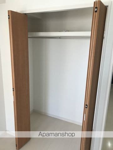 八番町ビルディングの内装写真