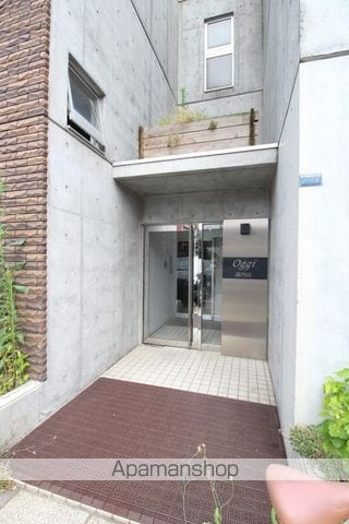 OGGI南円山の玄関写真
