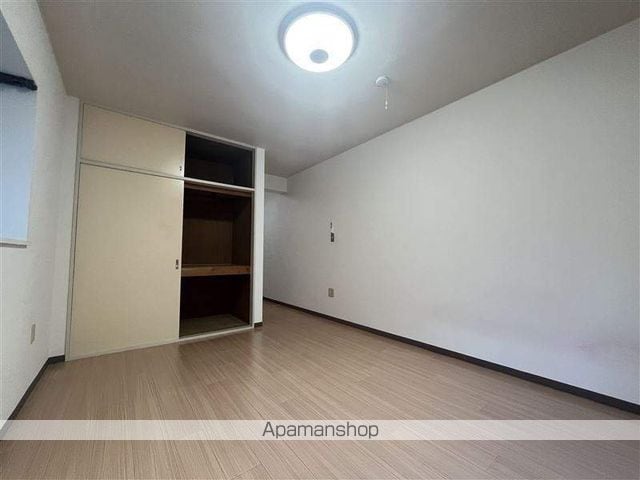 タウンハウス内堀の内装写真