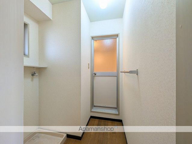 マンションパレロワイヤルの内装写真