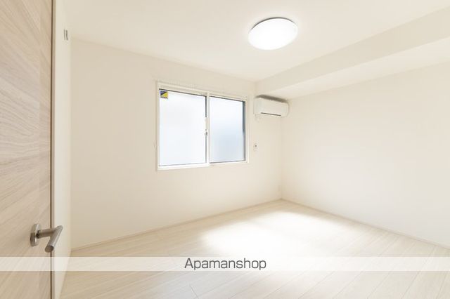 プレッシャス奥井の内装写真