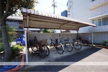 プレジール飛鳥[3LDK/74.04m2]の共用部3