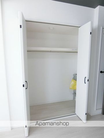 エヌエムキャトフヴァンサンクの内装写真