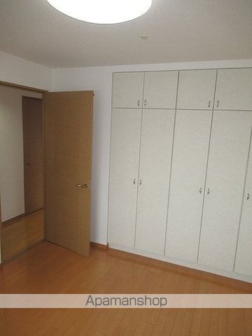 サーパス吉野本町の内装写真