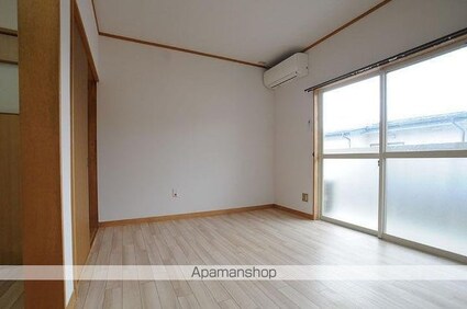 パークコート小泉[2K/41.4m2]のリビング・居間