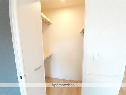 サン・マーレンⅥ[1LDK/50.87m2]の収納