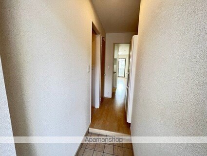 トゥールビヨン　Ａ[1R/30m2]の玄関