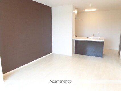 ブラン　メゾン[2LDK/60.97m2]のリビング・居間1