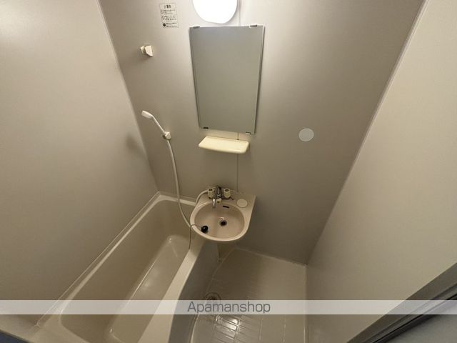 シャトレ下新庄の内装写真