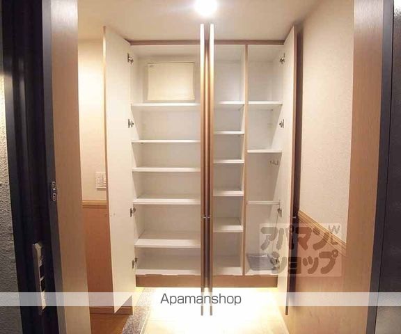パインフィールド洛東の内装写真