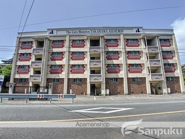 アイルーロスの外観写真