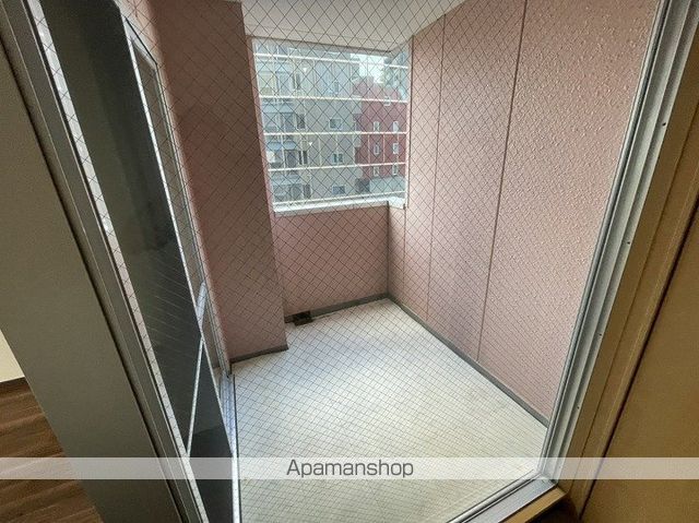 鶴橋末広ビルの内装写真
