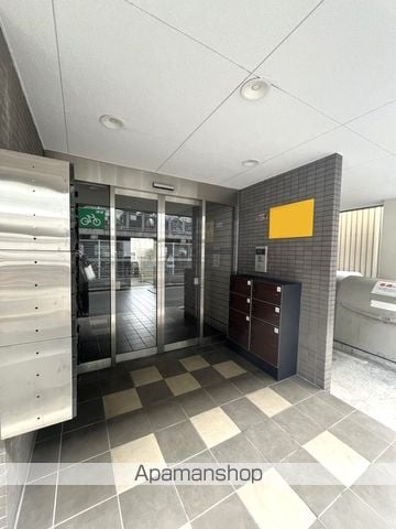 マンション輝の玄関写真