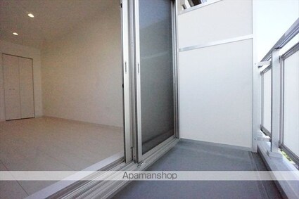 グラディオ岩塚[1K/26.08m2]のバルコニー