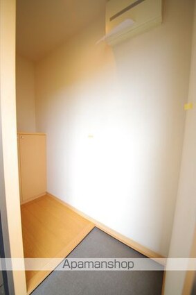 リーオプエンテ[1R/24.22m2]の玄関