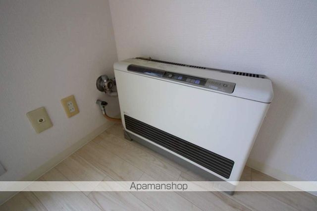 ロイヤルレインボー平岸 A棟の内装写真