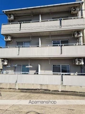 瀬戸海マンションの外観写真