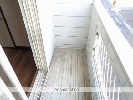 フローレスＳＴ[2K/38.93m2]のバルコニー