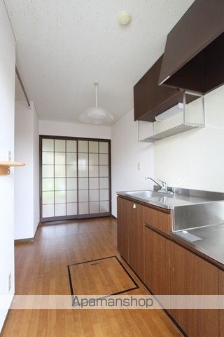 アーバンソレイユ八乙女の内装写真
