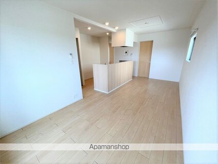 Ｖｉｌｌａ　アニバ　Ⅲ[2LDK/58.7m2]の内装4