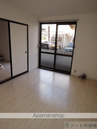 ＫＡＢＩＥＮ　Ａ棟[3DK/57.69m2]のリビング・居間