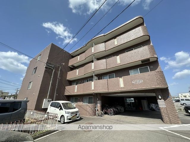 クレステージ田家の外観写真
