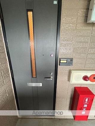 フォレスト[2LDK/54.81m2]のエントランス