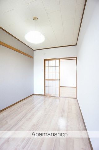 アイリス・クィーン A棟の内装写真