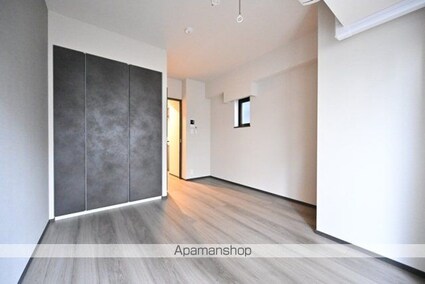 東京都目黒区東山２丁目[1K/26.27m2]のリビング・居間2