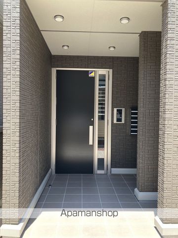 プロスパーVIIの玄関写真