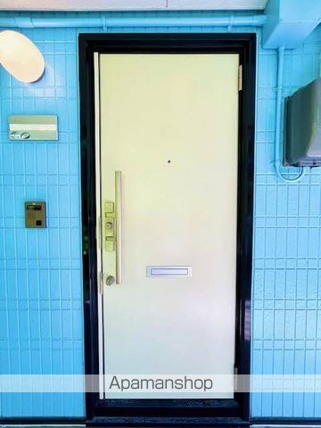 グッディーズ寺山の玄関写真