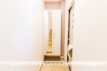 「仮称」古川小泉アパートＣ[1DK/38.81m2]の玄関