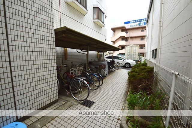 ブランシュネージュの玄関写真