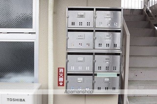 ハイツ堂山の玄関写真