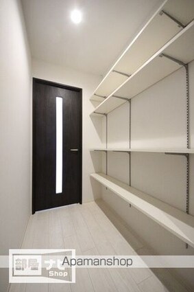 ヴィゴーレ道後[1LDK/50m2]の内装2