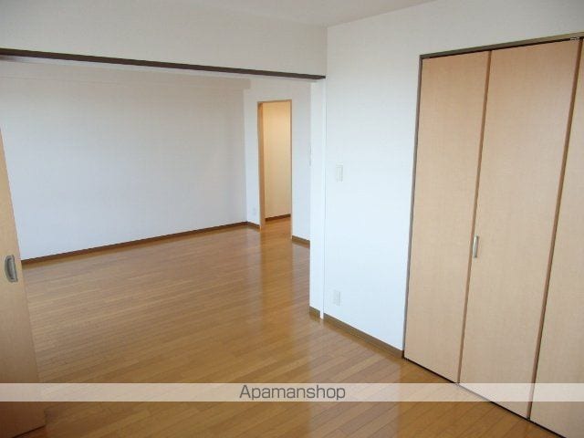 ティアラタワー中島倶楽部の内装写真