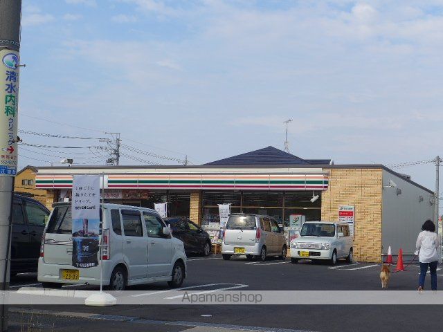 HOLLY HILLS RESIDENCE WESTの周辺写真