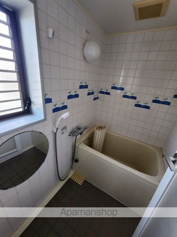 スリーナインの内装写真